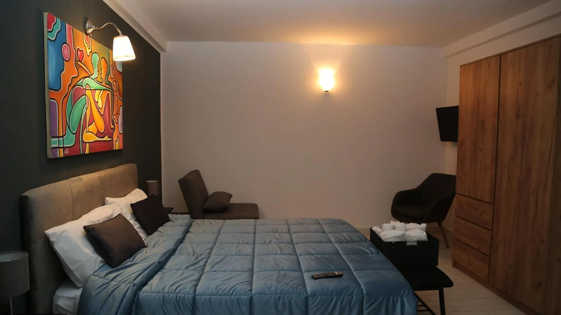 Aparthotel Resta Cu Mme A Chiaia Napoli