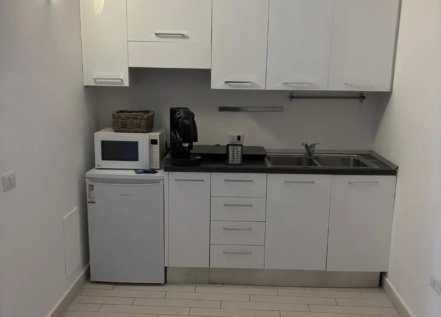 Aparthotel Resta Cu Mme A Chiaia Napoli