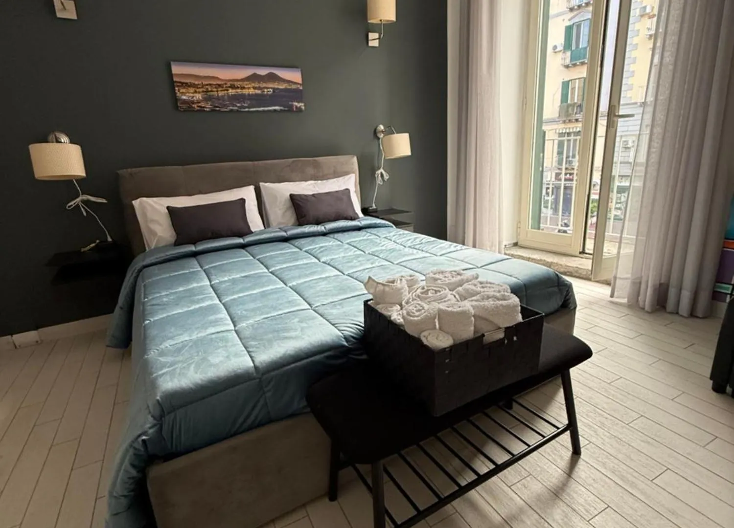 Aparthotel Resta Cu Mme A Chiaia Napoli Italia