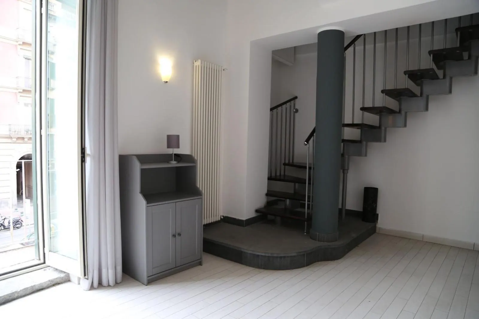 Aparthotel Resta Cu Mme A Chiaia Napoli Italia