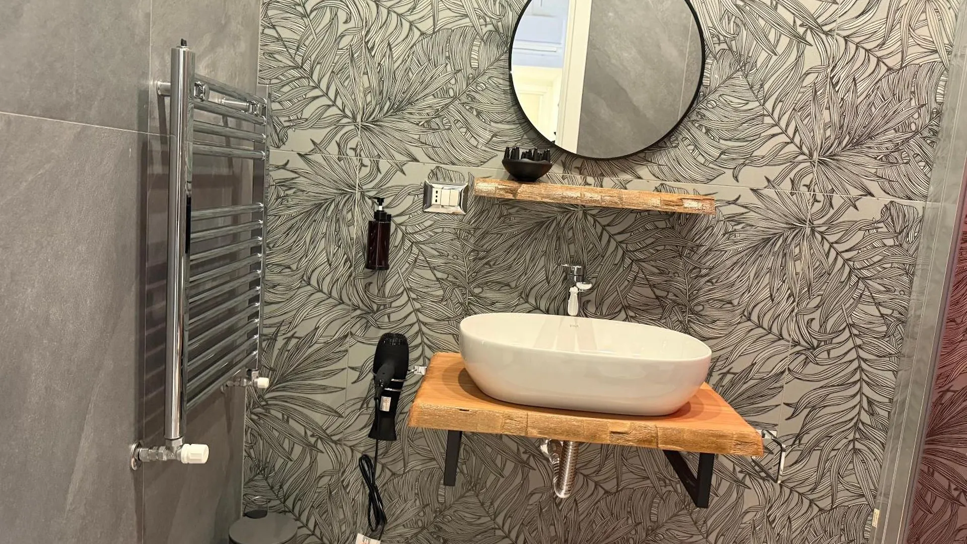 Aparthotel Resta Cu Mme A Chiaia Napoli Italia