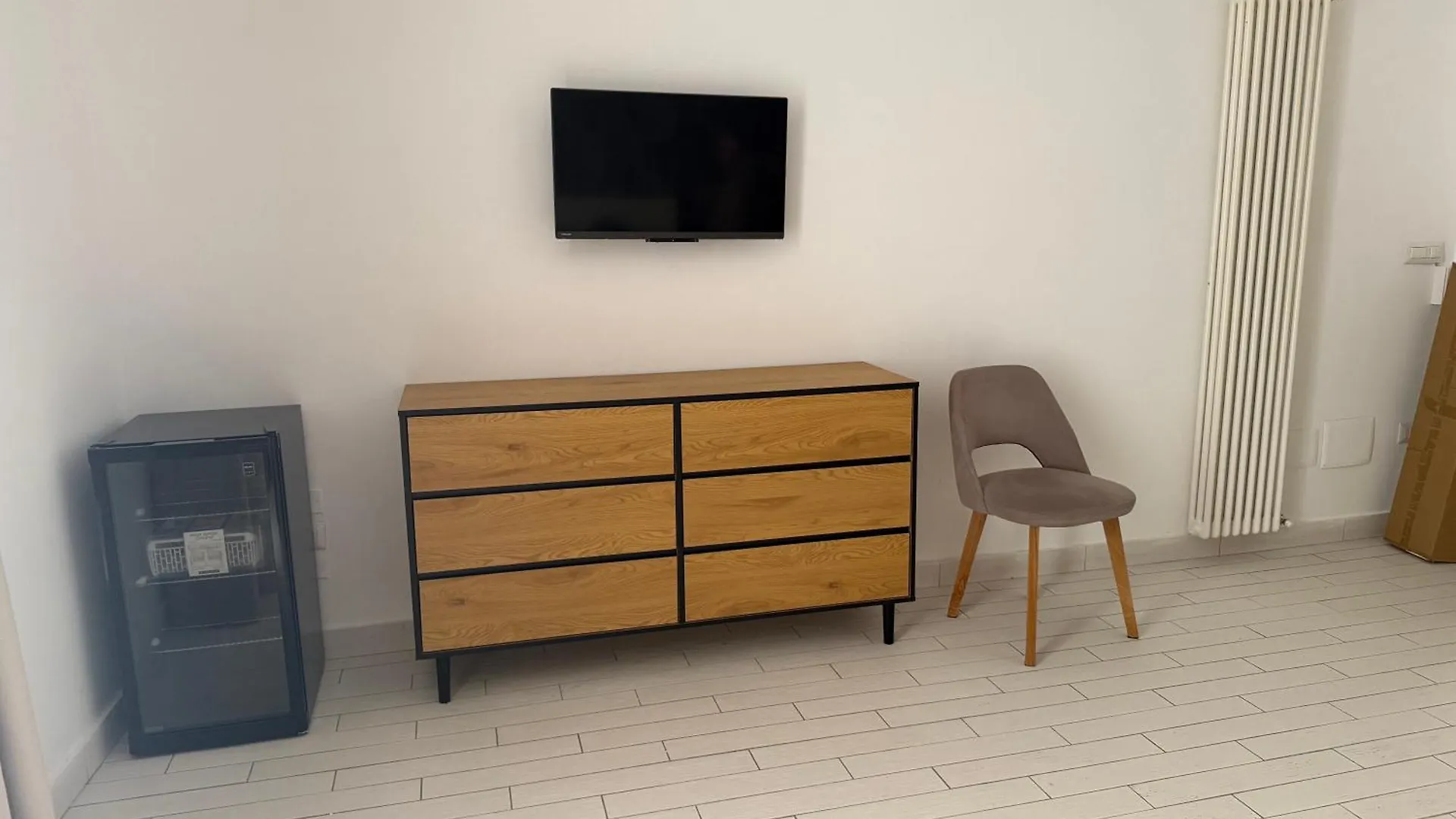 Aparthotel Resta Cu Mme A Chiaia Napoli 0*,