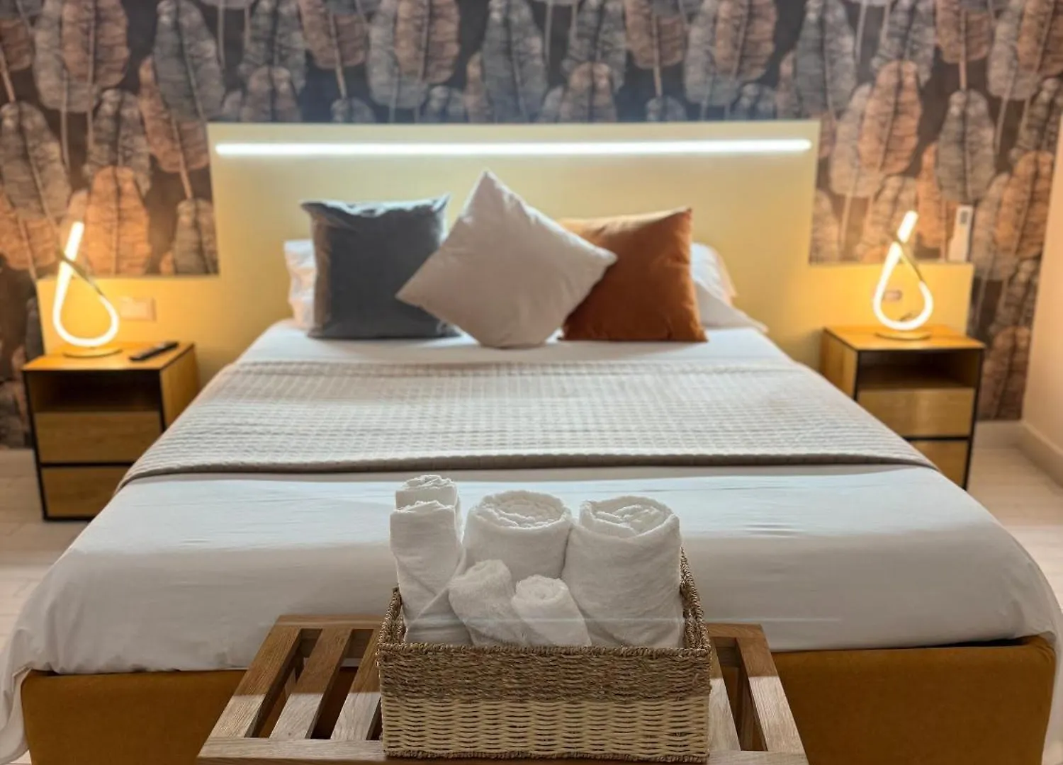 Aparthotel Resta Cu Mme A Chiaia Napoli 0*,